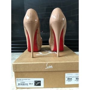 Christian Louboutin Lady Peep Nude Size 38.5/8